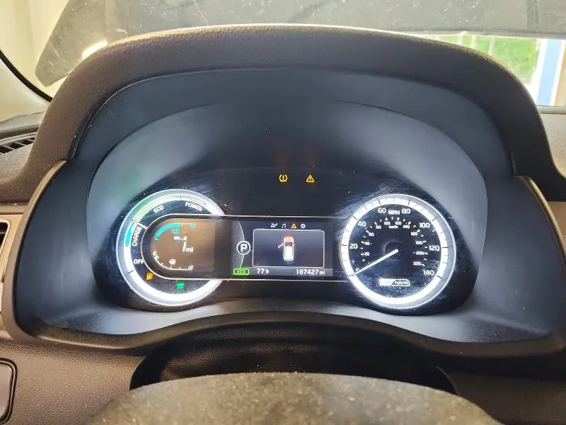 2017 KIA NIRO FE  