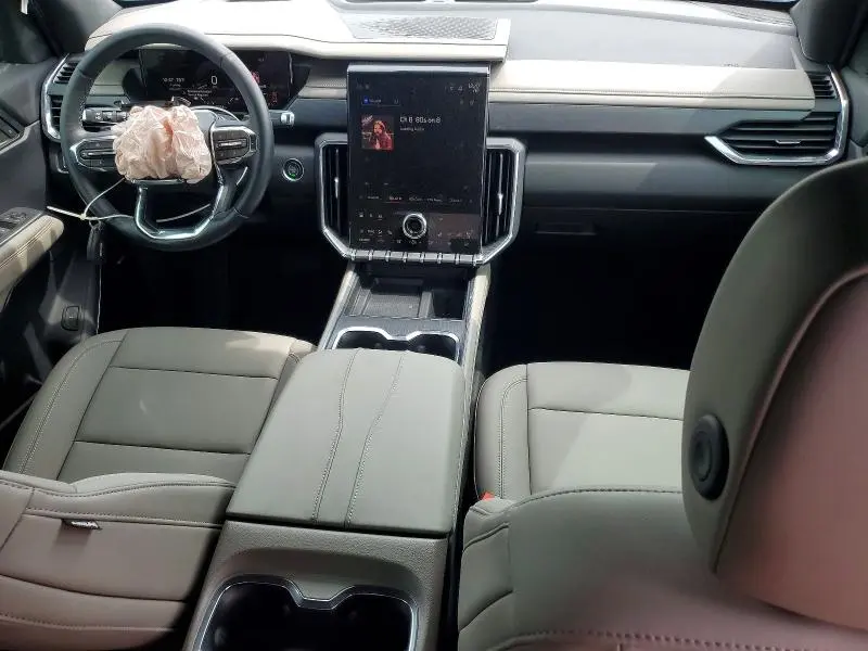 2024 GMC ACADIA UPLEVEL  