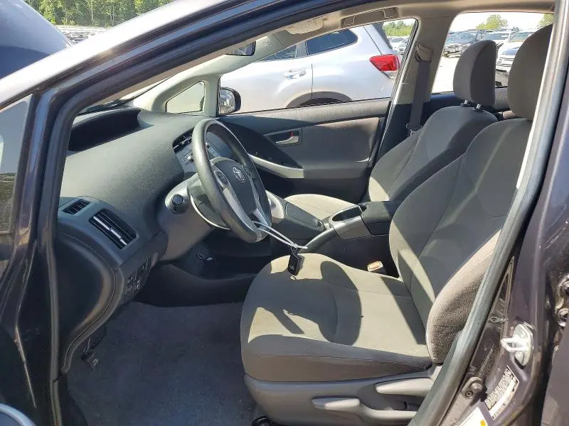 2015 TOYOTA PRIUS THREE  