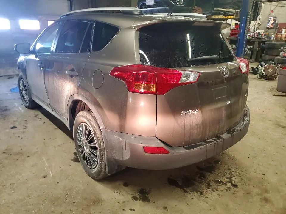 2013 TOYOTA RAV4 LE  