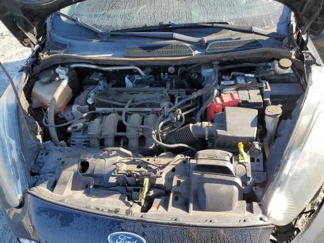 2017 FORD FIESTA SE  