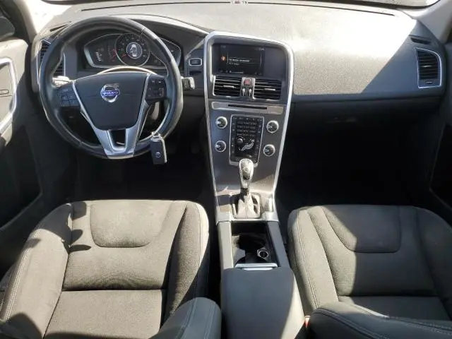 2015 VOLVO XC60 T5