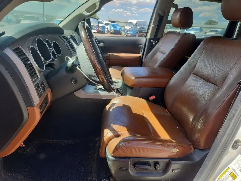 2012 TOYOTA TUNDRA CREWMAX LIMITED  