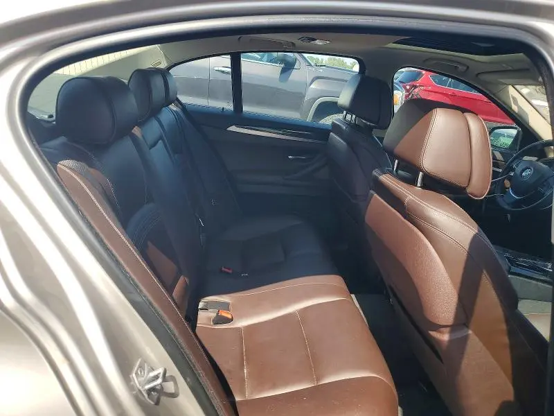 2015 BMW 528 XI  