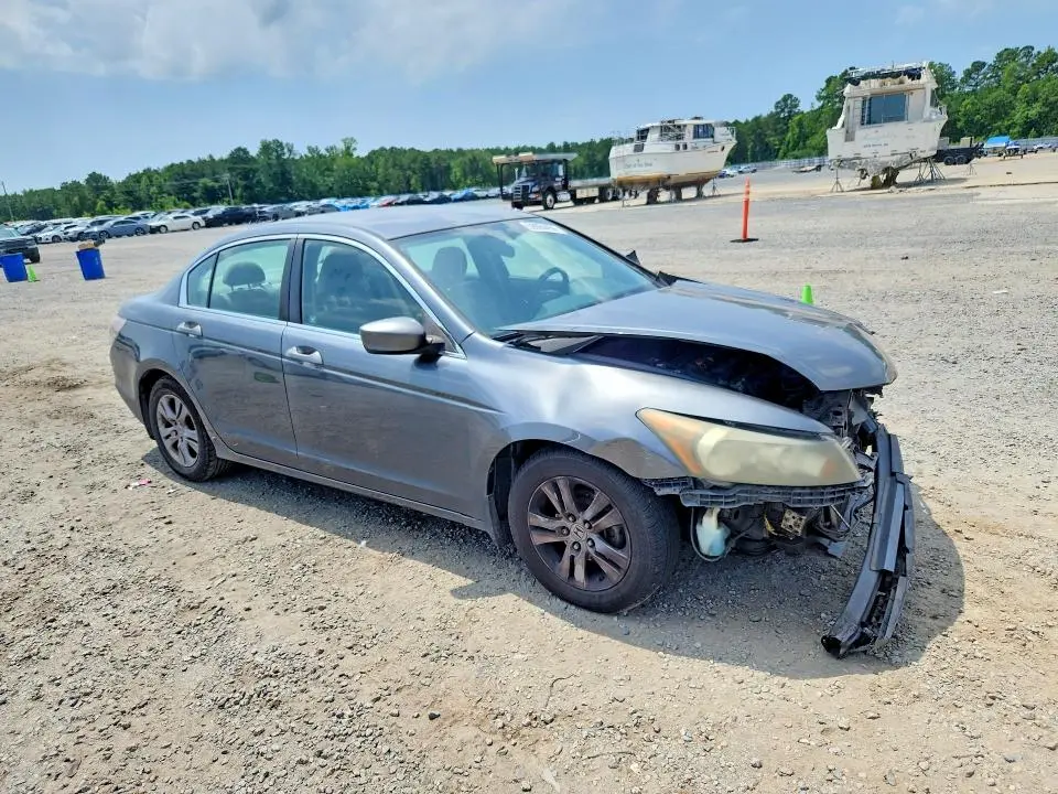2011 HONDA ACCORD LXP  