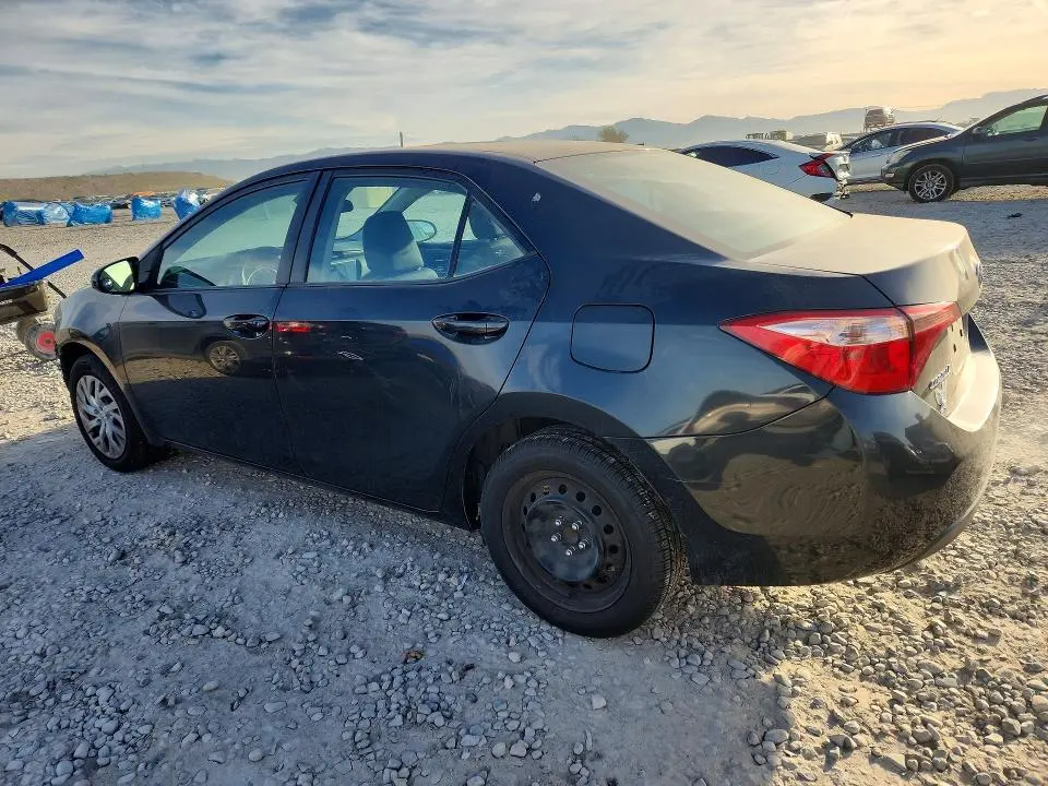 2019 TOYOTA COROLLA LE  