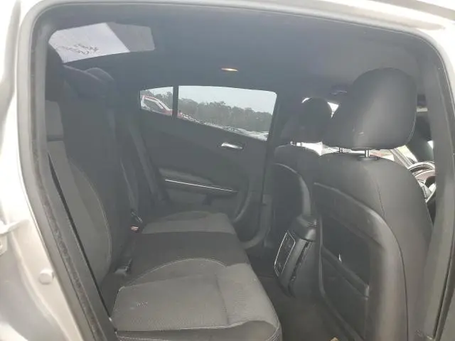 2016 DODGE CHARGER SE