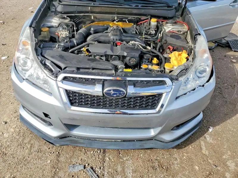 2013 SUBARU LEGACY 2.5I  