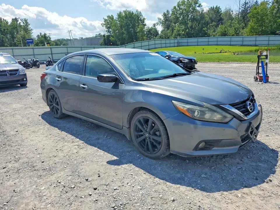 2017 NISSAN ALTIMA 2.5 SR  