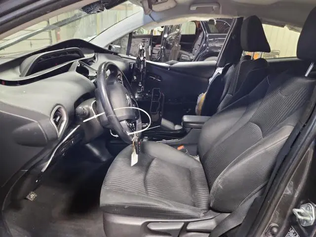 2021 TOYOTA PRIUS PRIME LE  