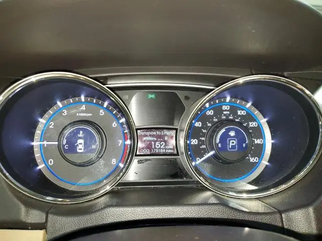 2013 HYUNDAI SONATA SE  