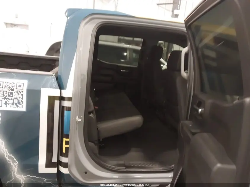 2024 CHEVROLET SILVERADO 1500 4WD  SHORT BED CUSTOM