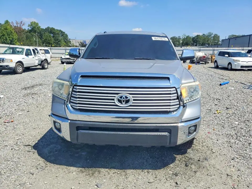 2015 TOYOTA TUNDRA CREWMAX LIMITED  