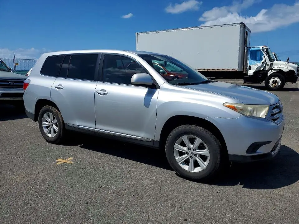 2013 TOYOTA HIGHLANDER BASE  