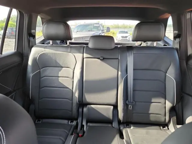 2024 VOLKSWAGEN TIGUAN SEL R-LINE BLACK  