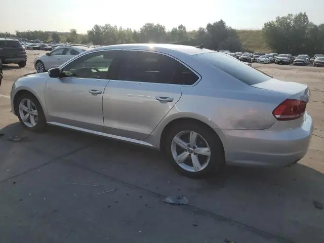 2013 VOLKSWAGEN PASSAT SE  