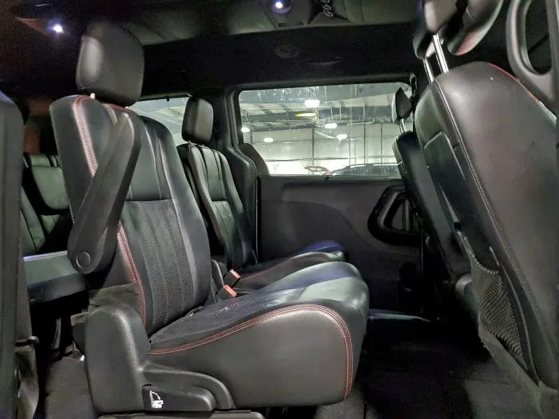 2014 DODGE GRAND CARAVAN R/T  