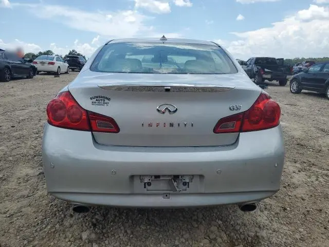 2011 INFINITI G37 BASE  
