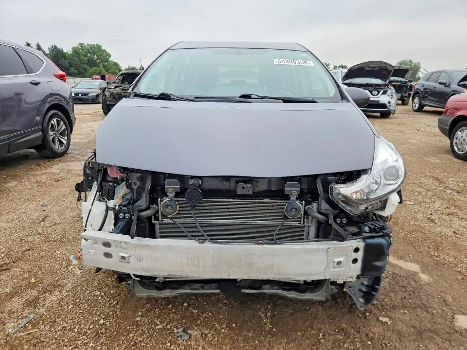 2015 TOYOTA PRIUS V FOUR  