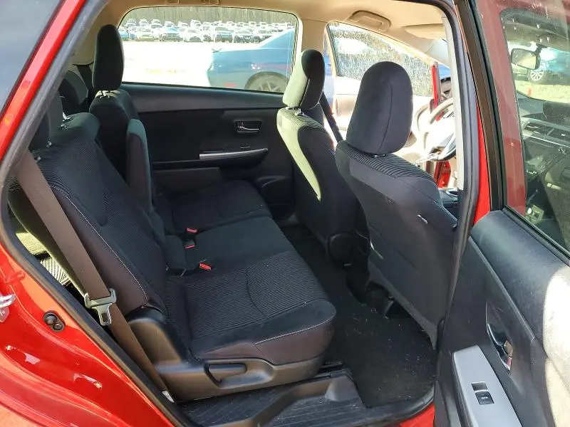 2016 TOYOTA PRIUS V THREE  