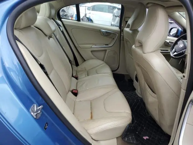 2014 VOLVO S60 T5  
