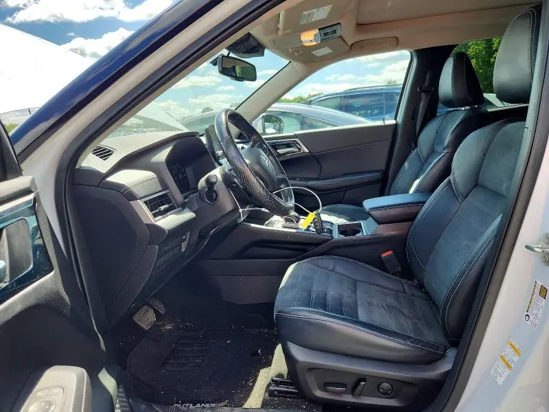 2022 MITSUBISHI OUTLANDER SE  