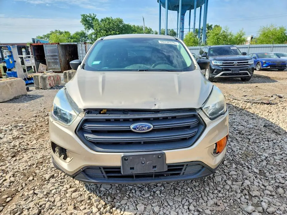 2017 FORD ESCAPE S  