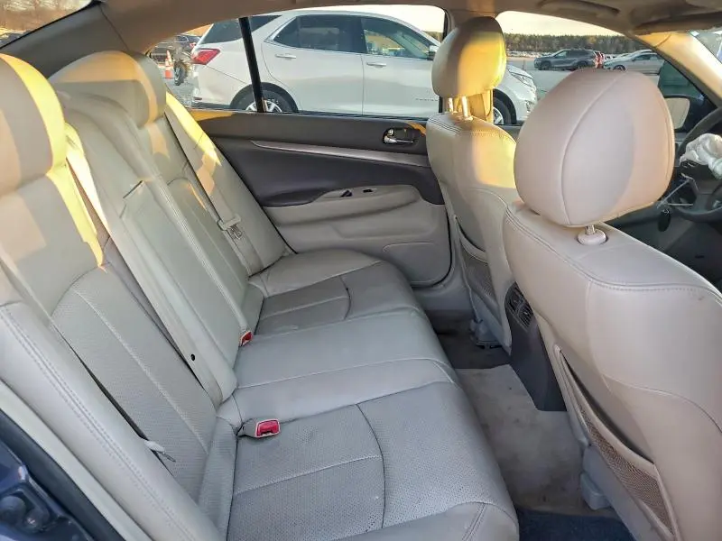2010 INFINITI G37 BASE  