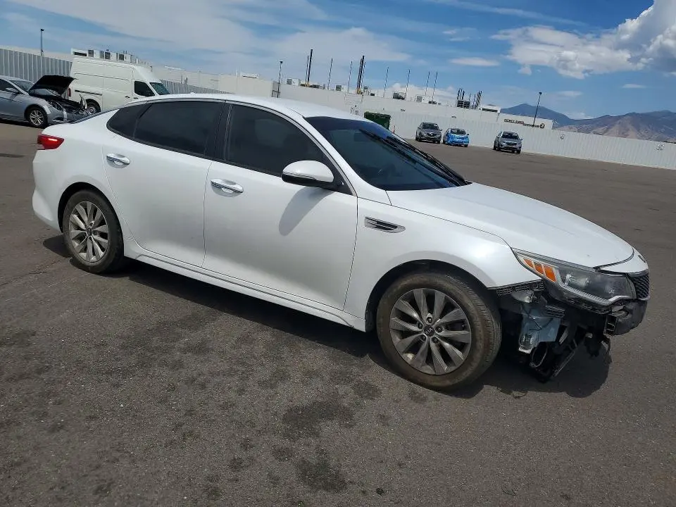 2017 KIA OPTIMA LX  
