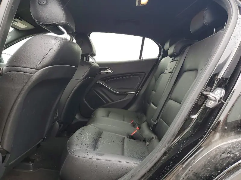 2019 MERCEDES-BENZ GLA 250  