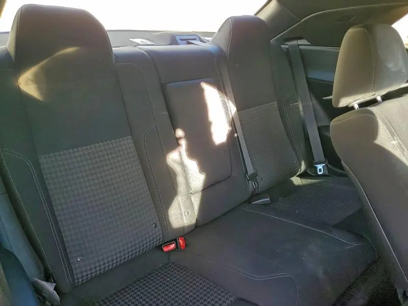 2018 DODGE CHALLENGER SXT  