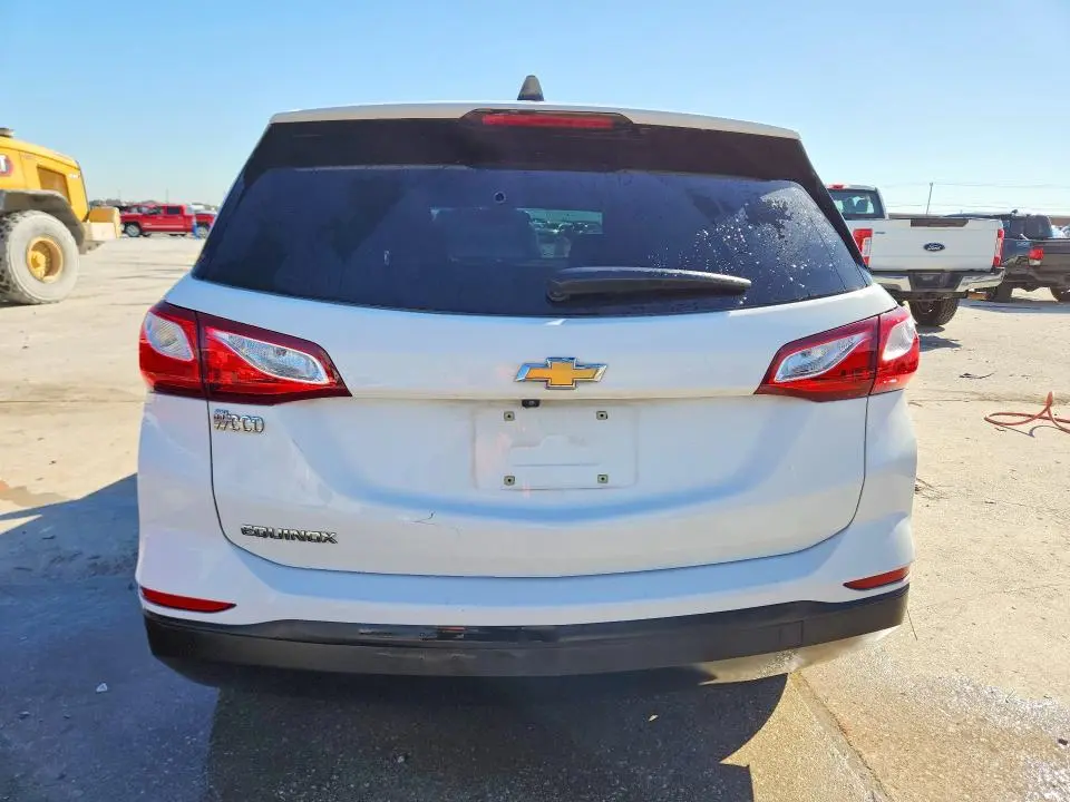 2020 CHEVROLET EQUINOX LS  