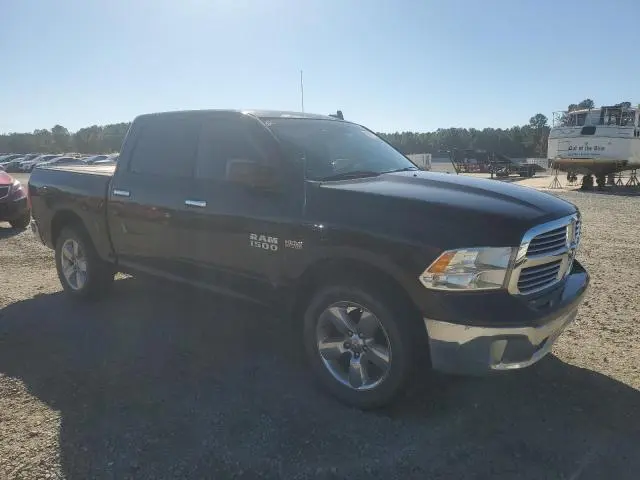 2015 RAM 1500 SLT  