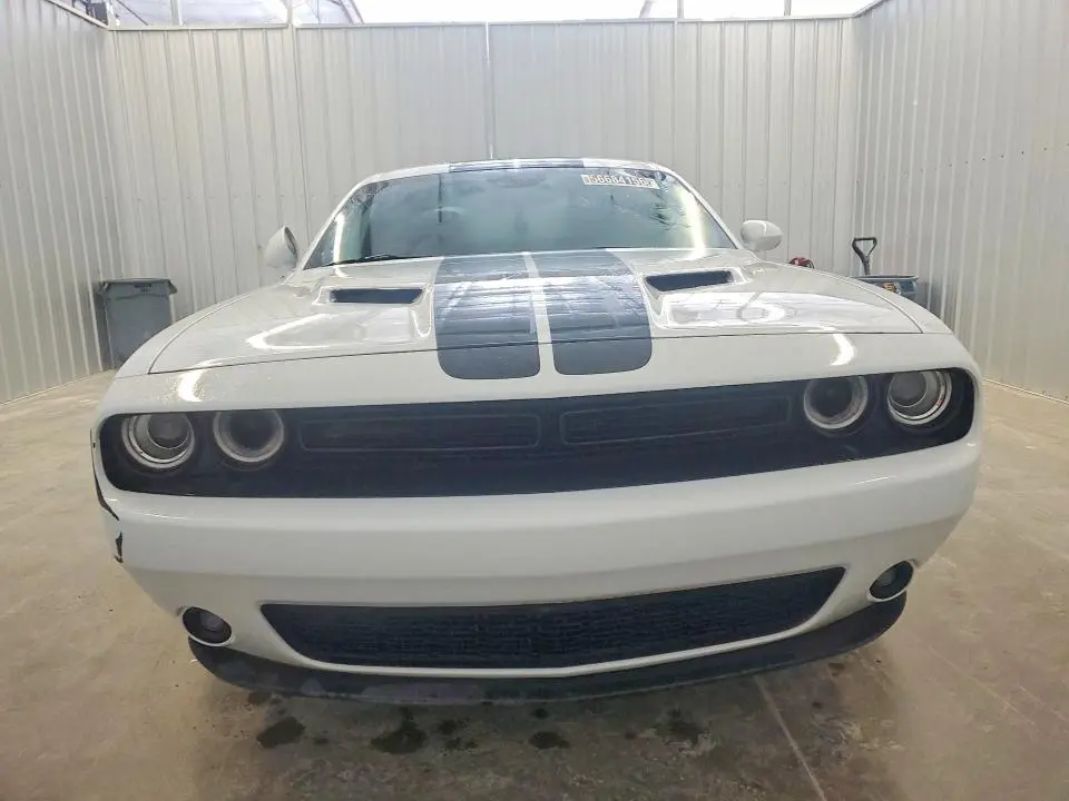2022 DODGE CHALLENGER SXT  