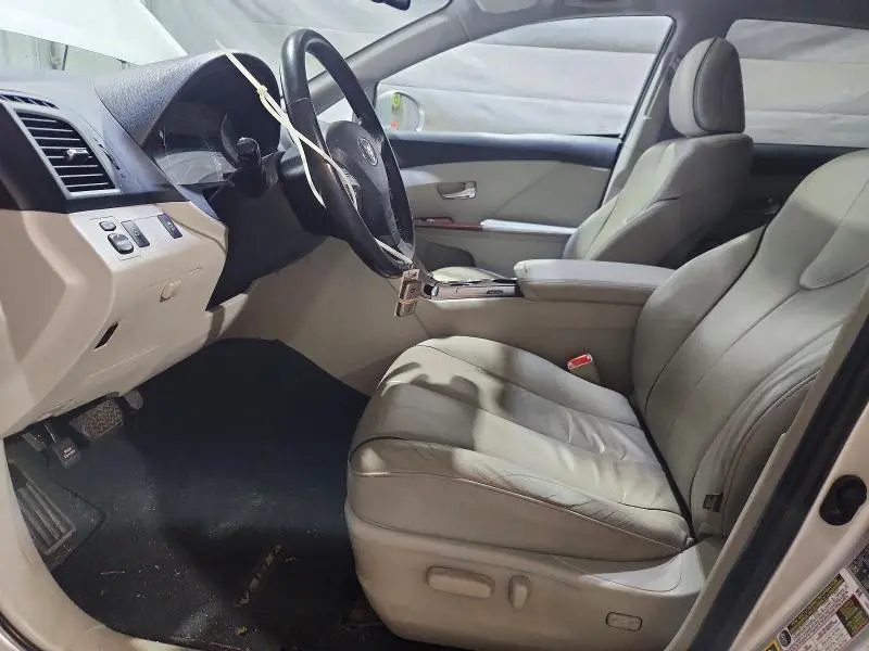 2010 TOYOTA VENZA AWD 4CYL  