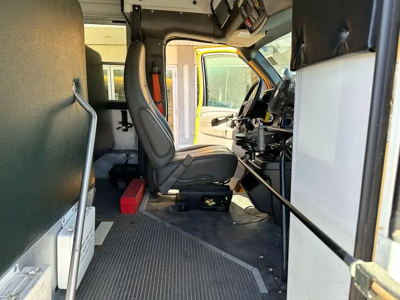 2015 GMC SAVANA CUTAWAY G3500  