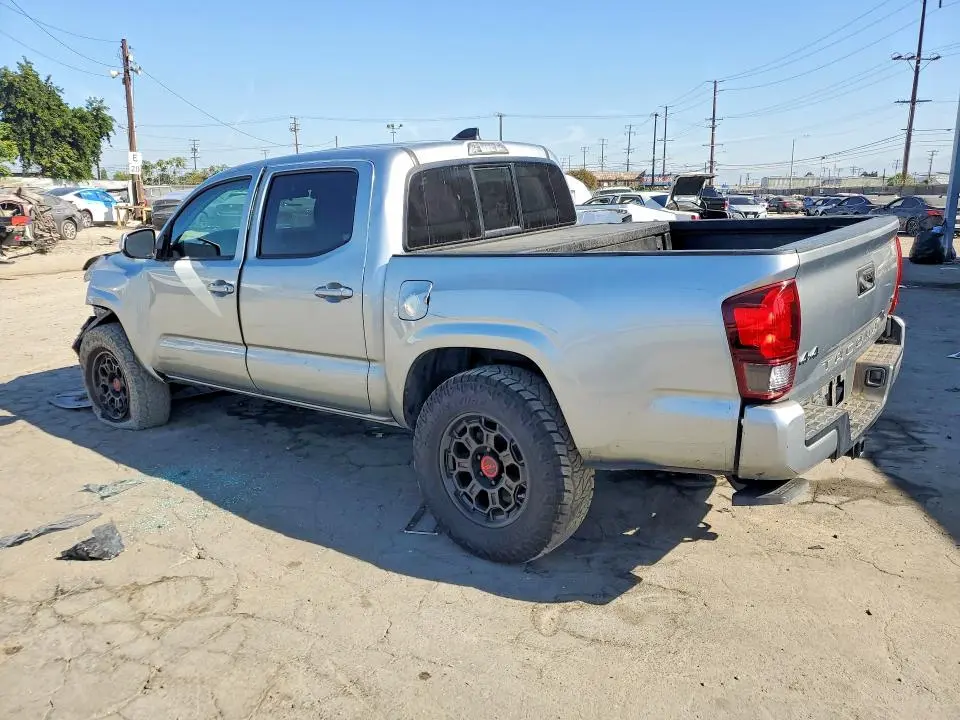 2022 TOYOTA TACOMA SR V6  