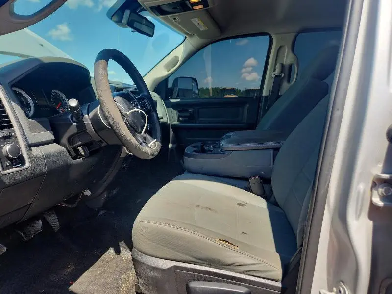 2016 RAM 1500 ST  