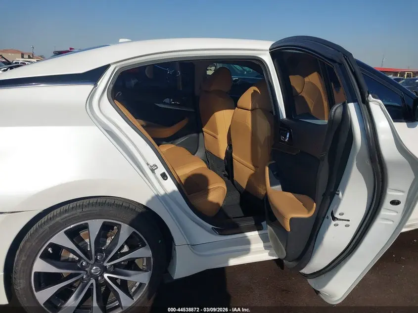 2016 NISSAN MAXIMA 3.5 SR