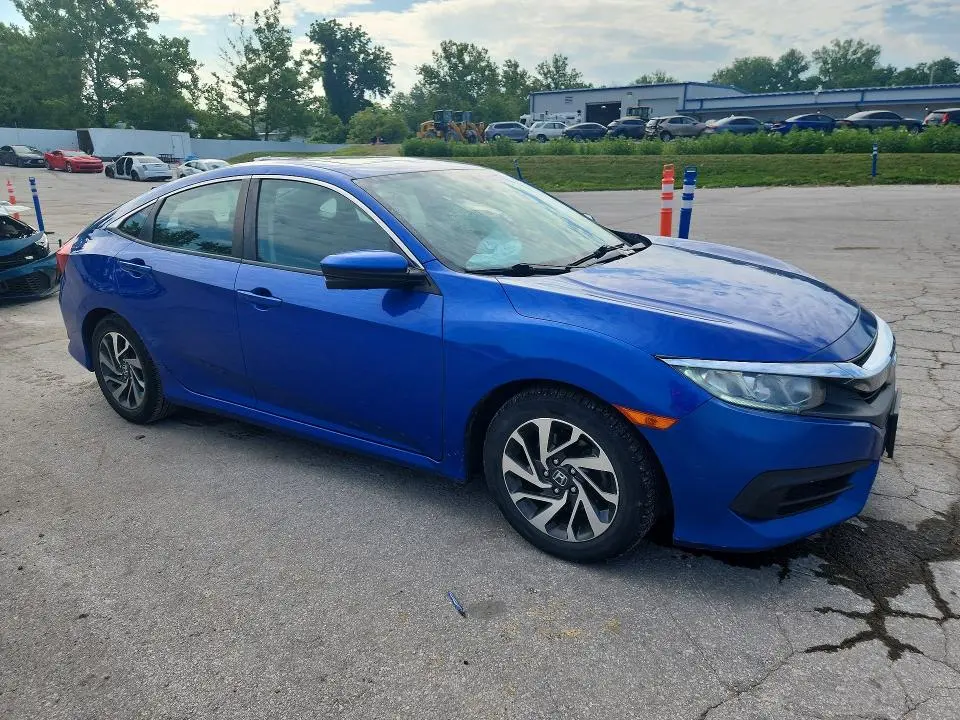2017 HONDA CIVIC EX  