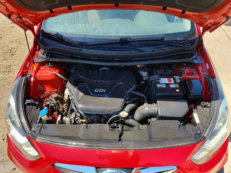 2013 HYUNDAI ACCENT GS  