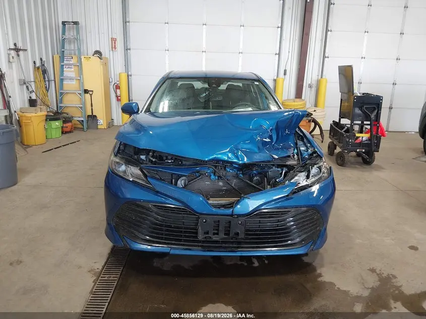 2019 TOYOTA CAMRY LE