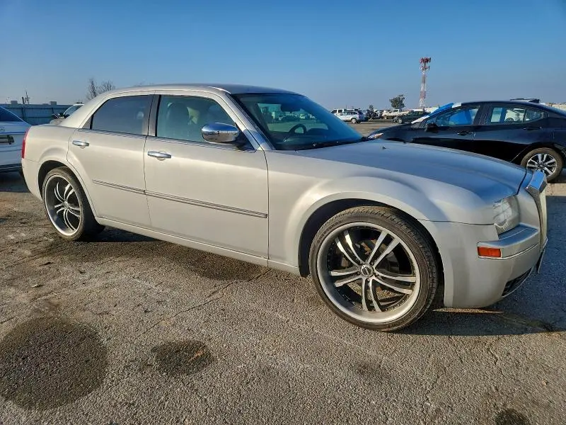 2010 CHRYSLER 300 TOURING  