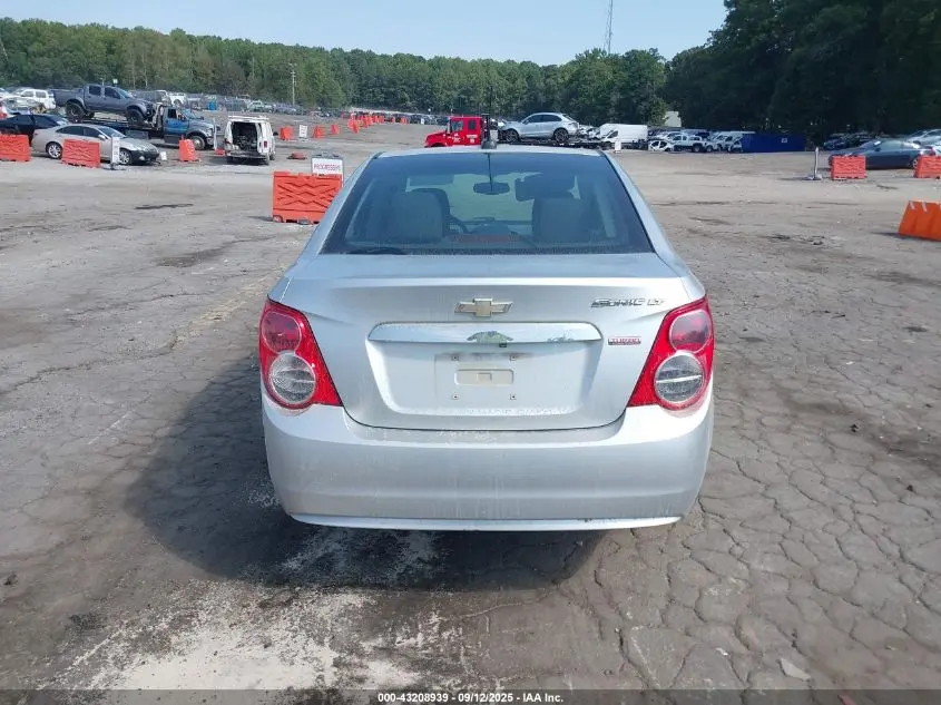 2015 CHEVROLET SONIC LT AUTO