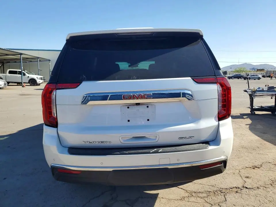 2024 GMC YUKON XL K1500 SLT  