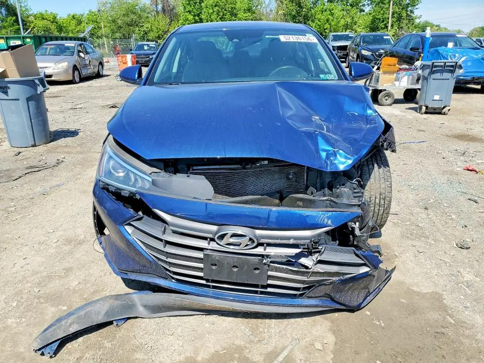 2020 HYUNDAI ELANTRA SEL  