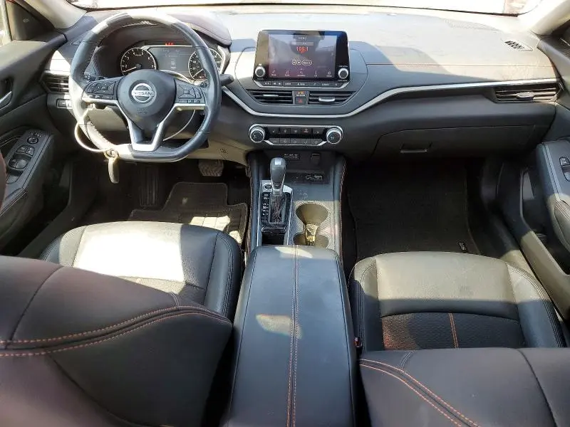 2022 NISSAN ALTIMA SR  