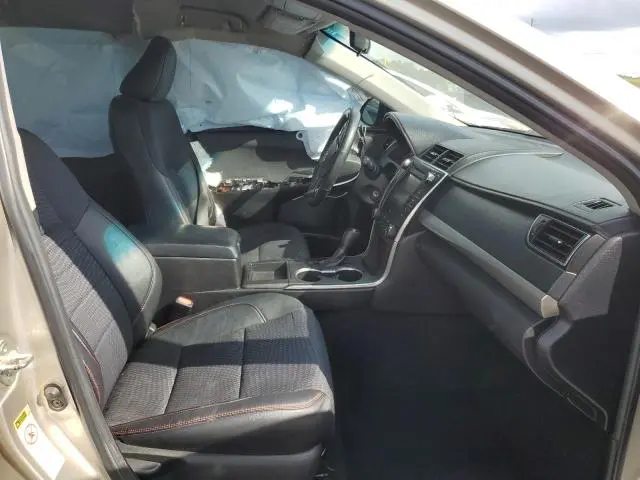 2015 TOYOTA CAMRY LE  