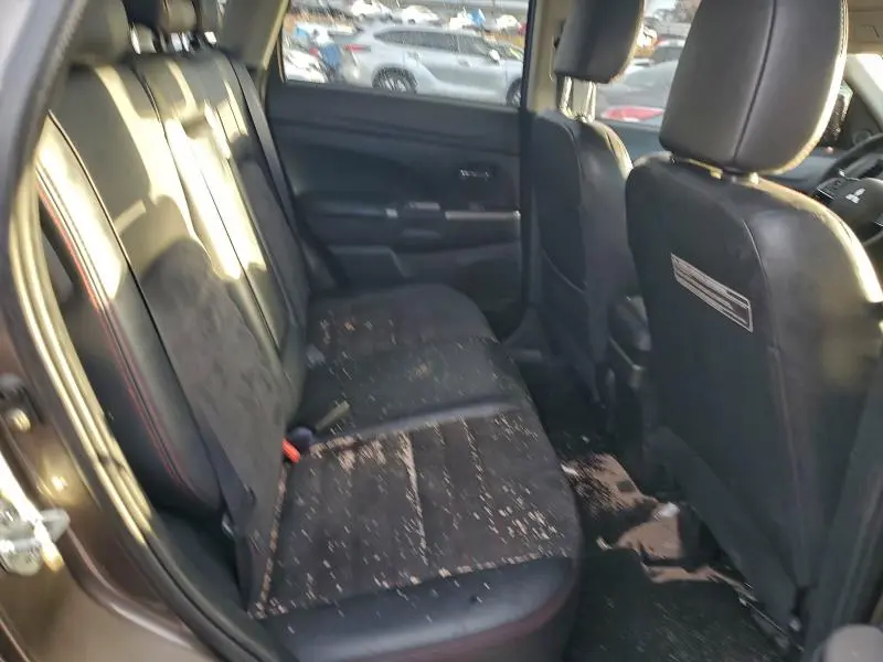 2018 MITSUBISHI OUTLANDER SPORT ES  