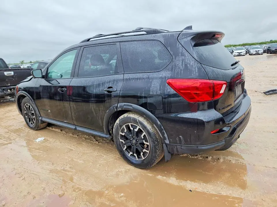 2020 NISSAN PATHFINDER SL  